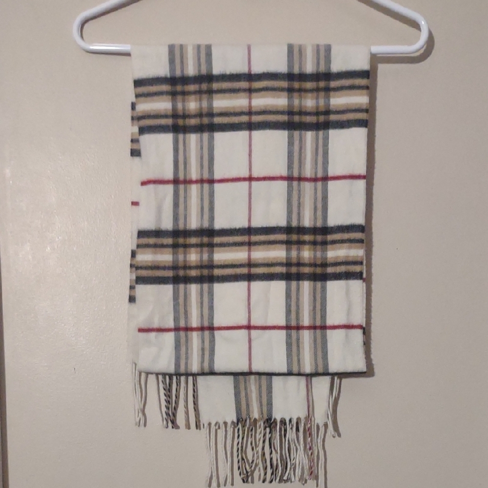 Cashmink Soft Plaid‎ Scarf with Fringe